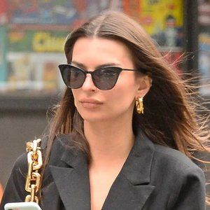 - Vera Wang Grace Sunglasses as seen on Emily Ratajkowski black cat eye